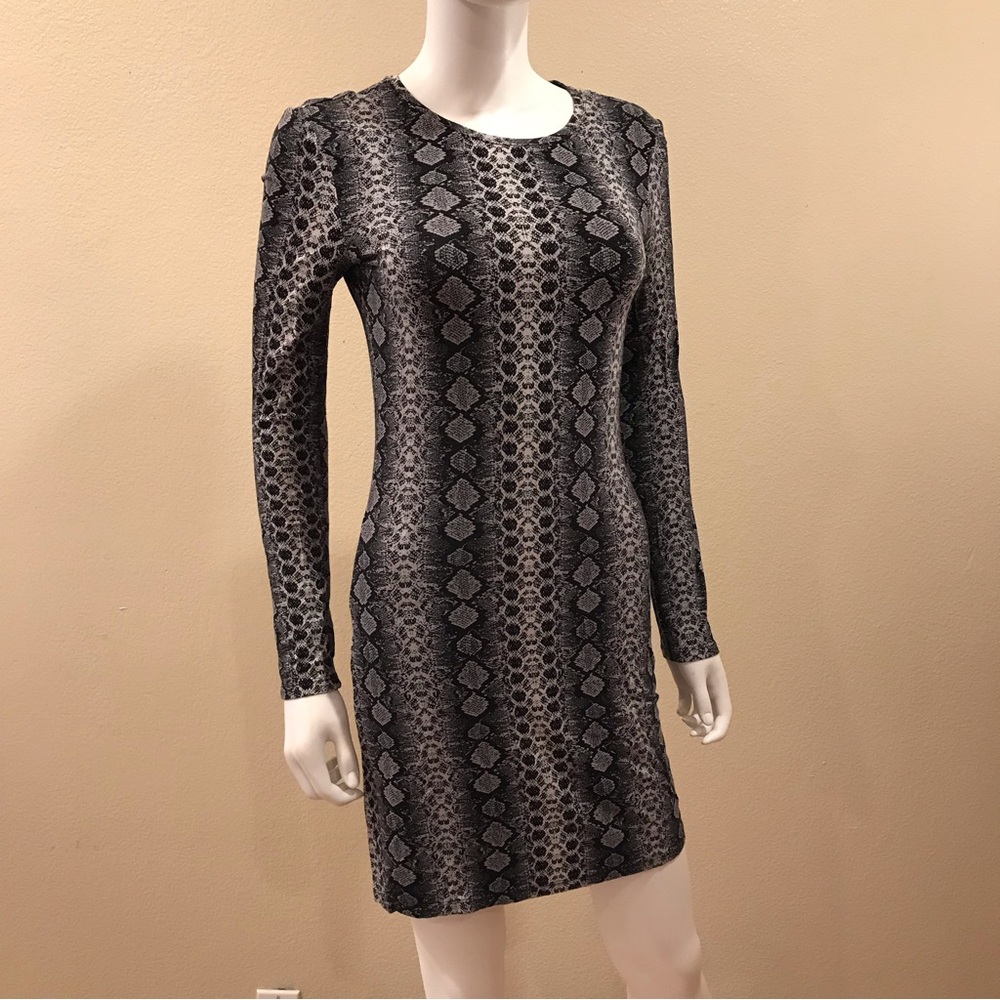 HM Divided Bodycon Mini Dress Size S Shades of Grey Snakeskin Print Nightclub